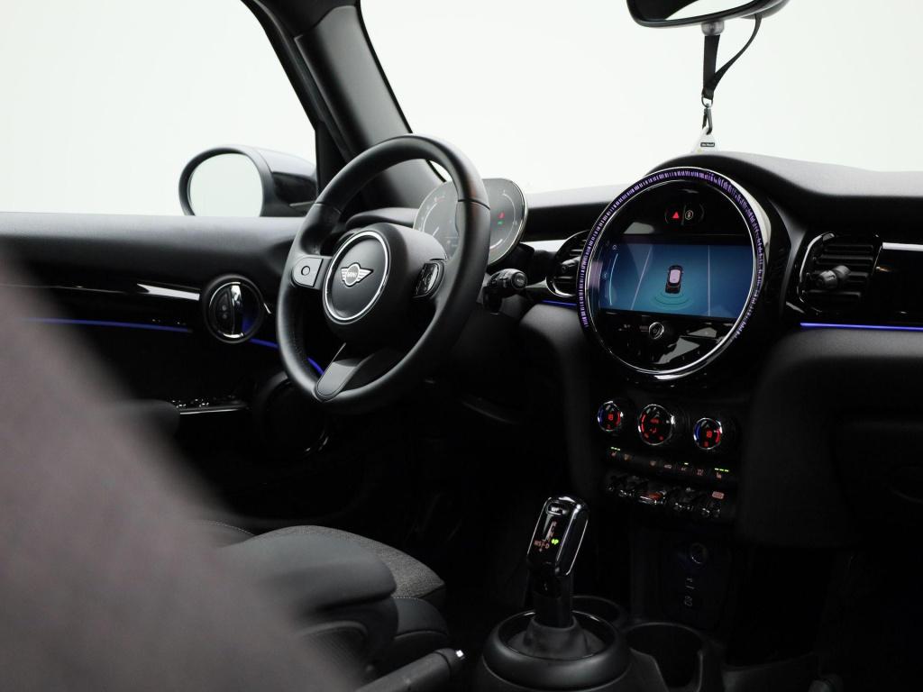 Mini 5-deurs 1.5 cooper business edition | automaat | navigatie | stoel ver