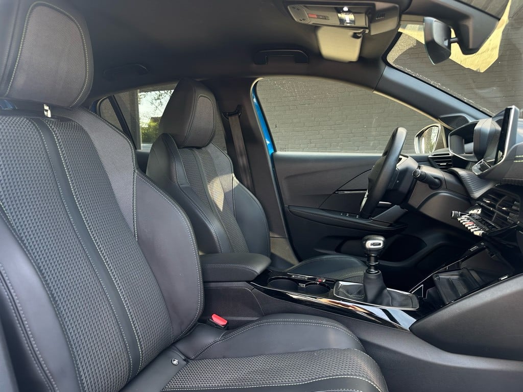 Peugeot 208 1.2 puretech gt-line