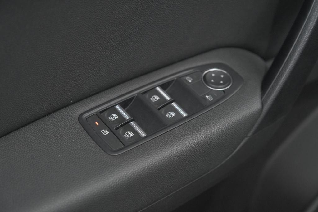 Renault Captur 1.6 e-tech full hybrid 145 techno | camera | parkeersensoren