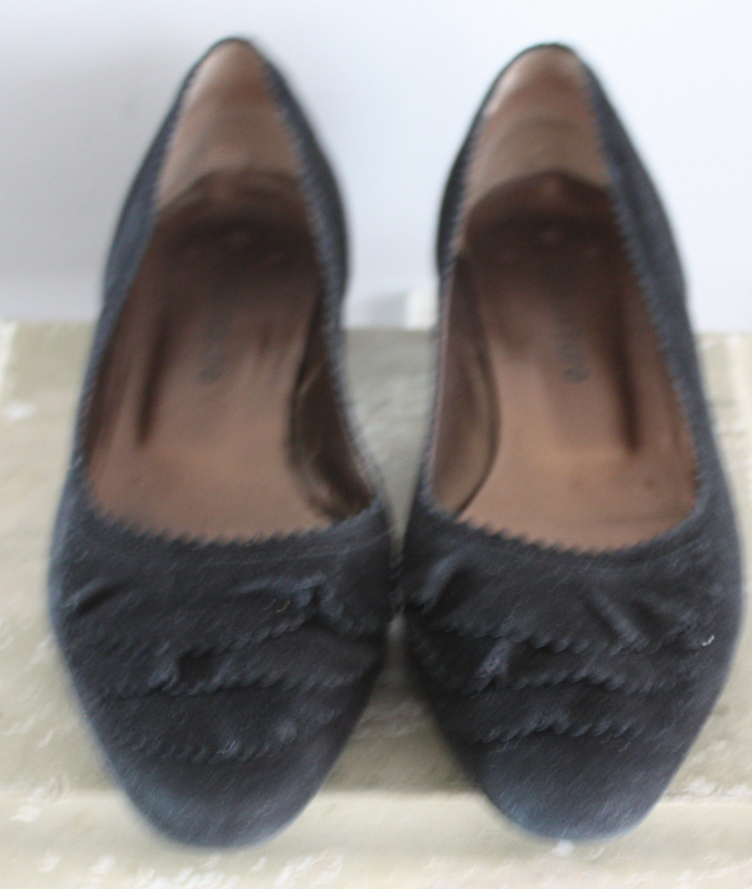 Zwarte suede pumps maat 37.5