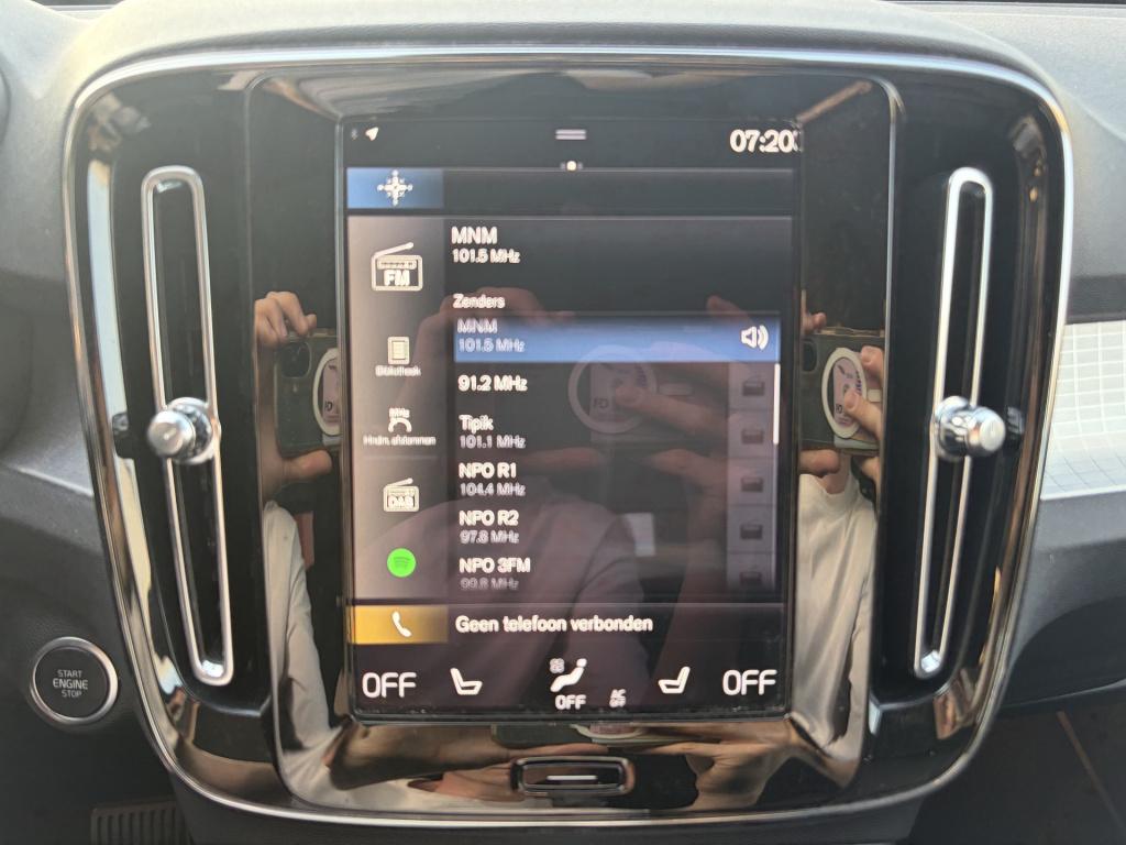 Volvo XC40 1.5 t4 recharge inscription expression
