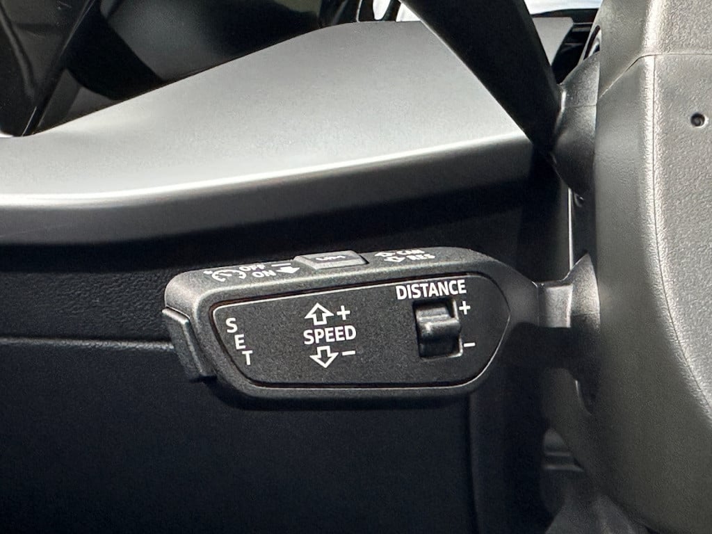 Audi A3 sportback 35 tfsi 150pk s-tronic s-line | led | virtual cockpit | s