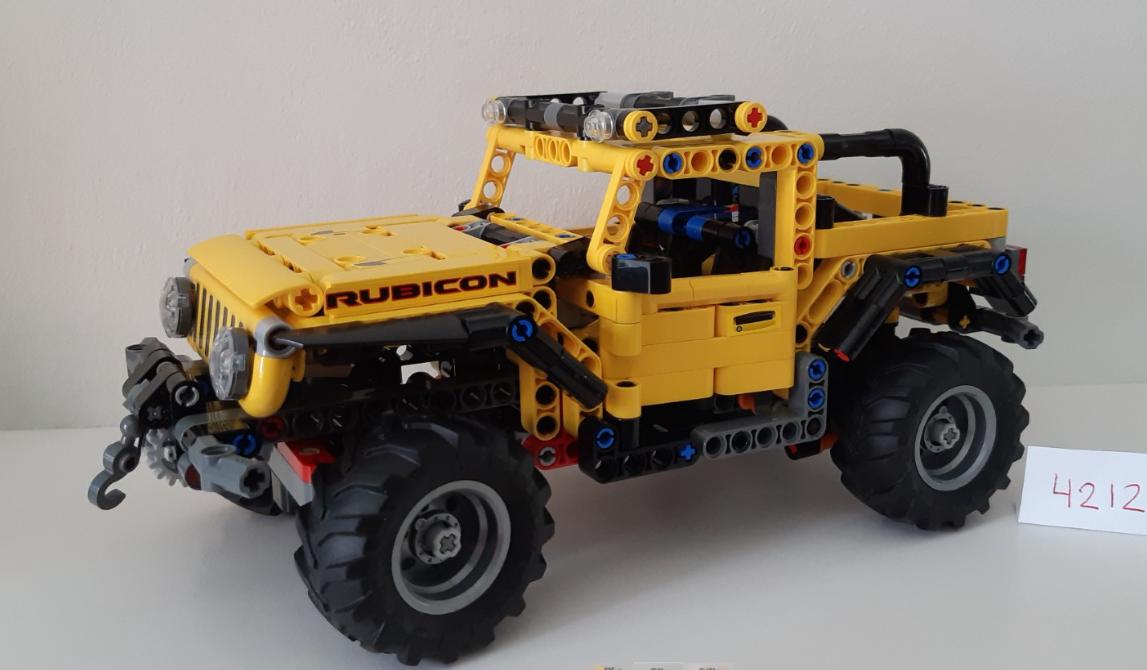 LEGO Technic 42122: Jeep Wrangler Rubicon
