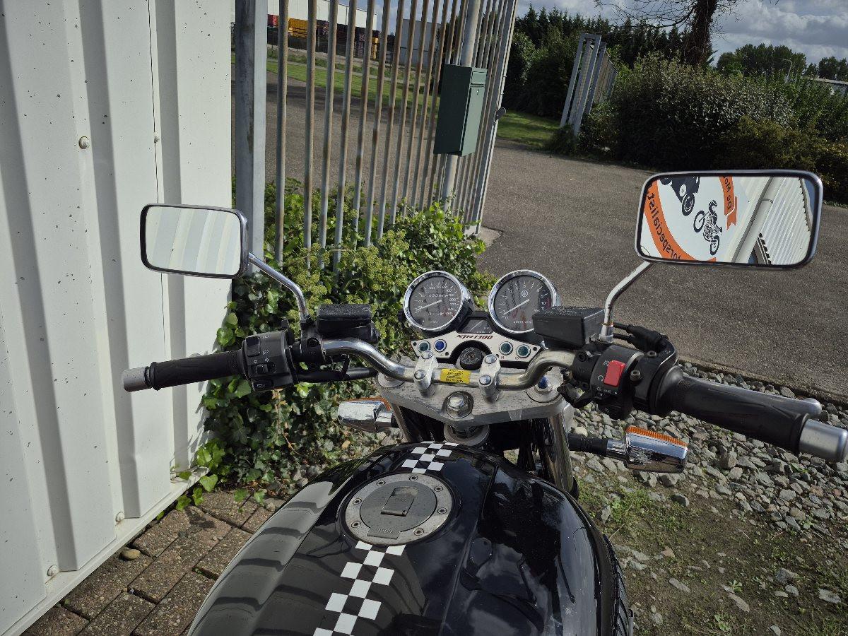 Yamaha XJR1300, dikke naked bike