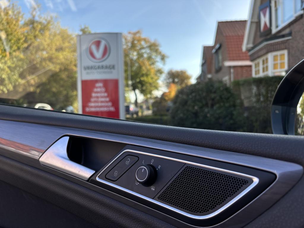 Volkswagen Golf Sportsvan automaat 1.4 tsi connected series