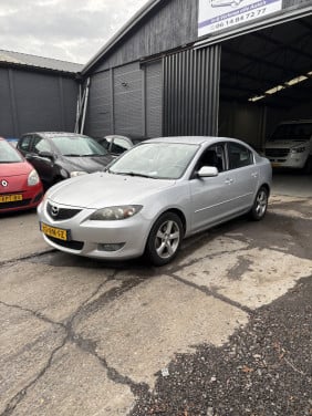 Mazda met een jaar apk