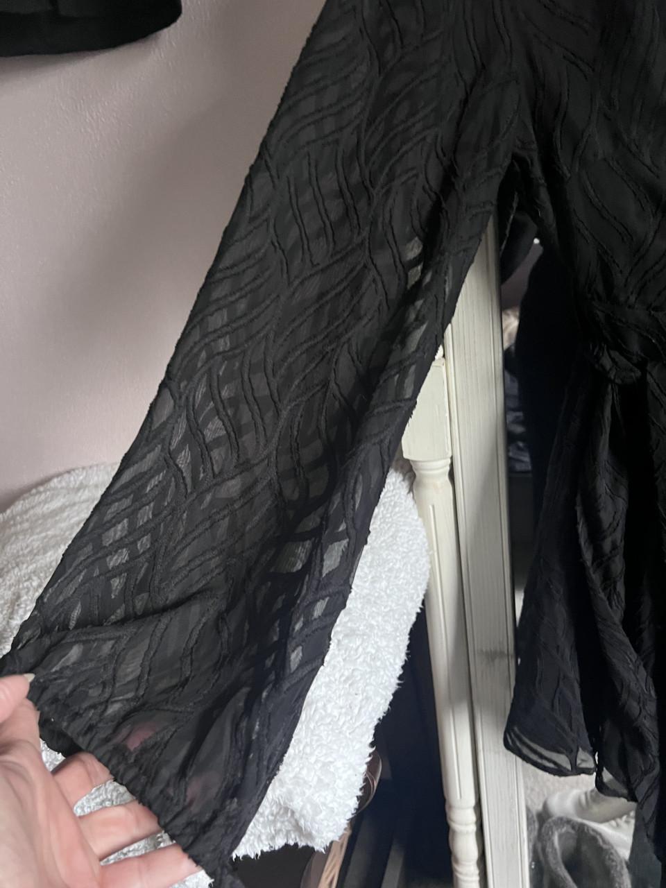 Mooi elegant jurkje merk NA-KD