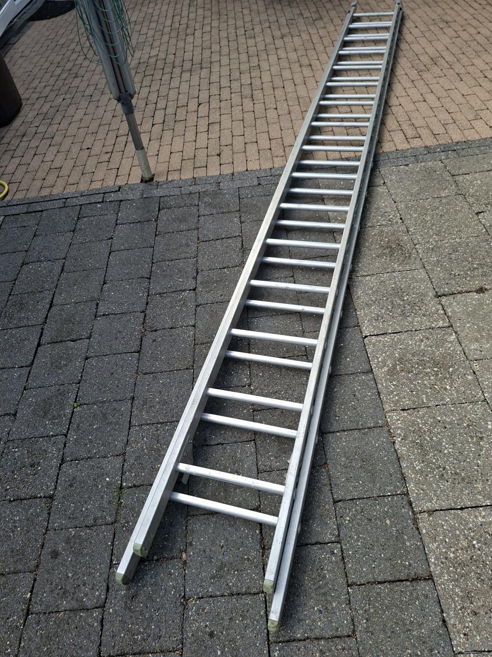 Ladder, aluminium 2x16 treden