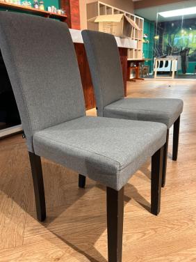 Div stoelen te koop ook te combineren met een aantal tafels of banken