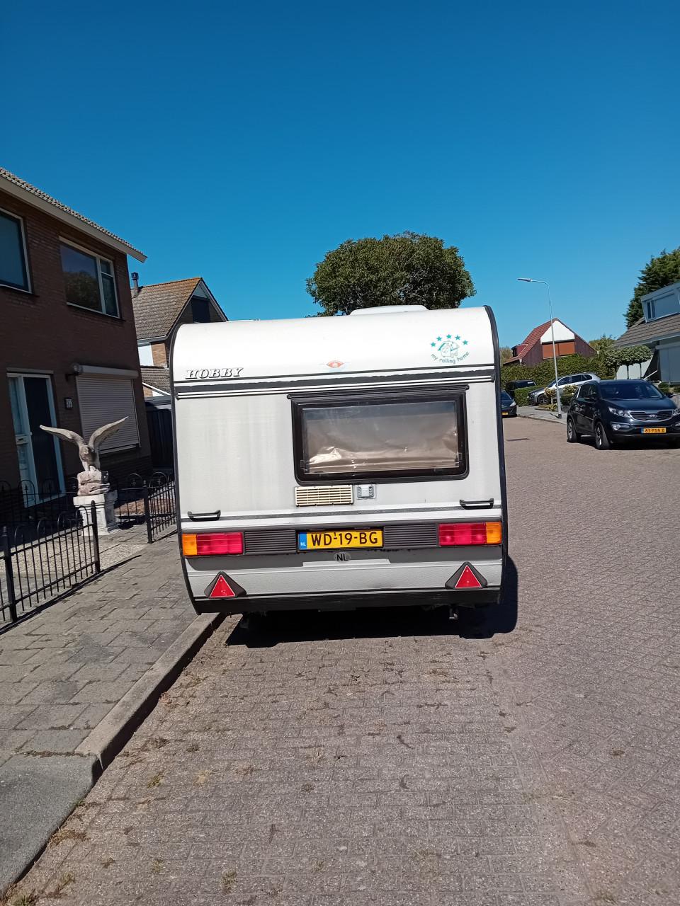 Caravan hobby classic 400