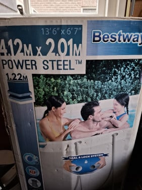 Bestway zwembad 412x201x122cm inclusief warmtepomp 3kw en tegels