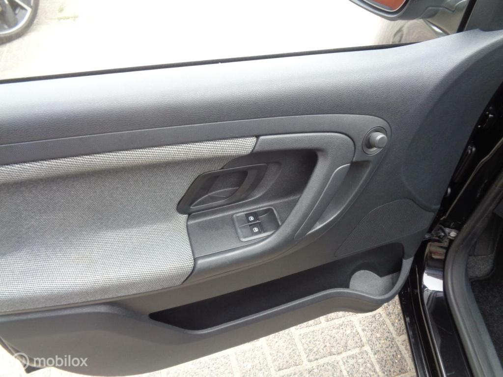 Skoda Fabia 1.2 tsi ambition/airco/st bekr/5 deurs/slechts 107000km/nap