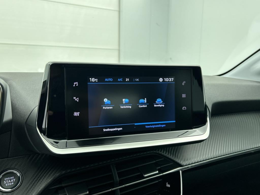 Peugeot 208 100 pk allure pack | rijklaar | camera achter | keyless | 3d co