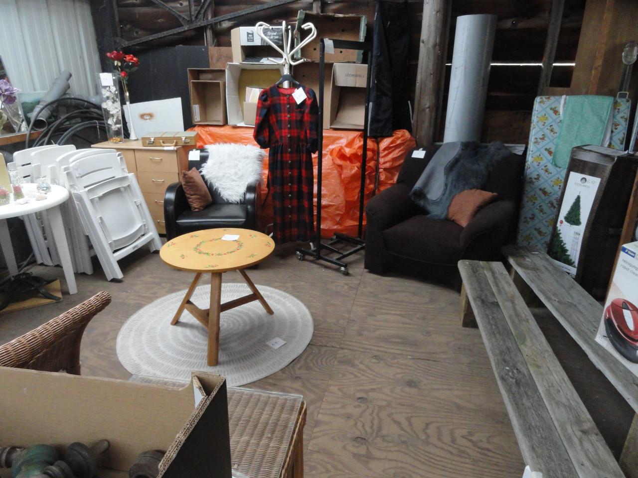 Rommelmarkt / Schuurverkoop