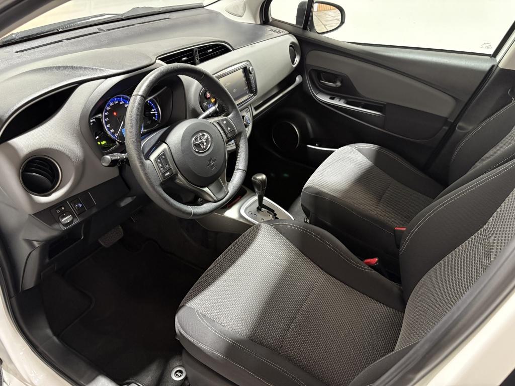 Toyota Yaris 1.5 hybrid lease
