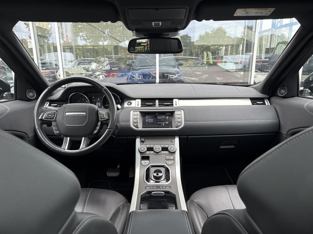 Land Rover Range Rover 2.0 d180 awd r-dynamic first edition | pano | leder 