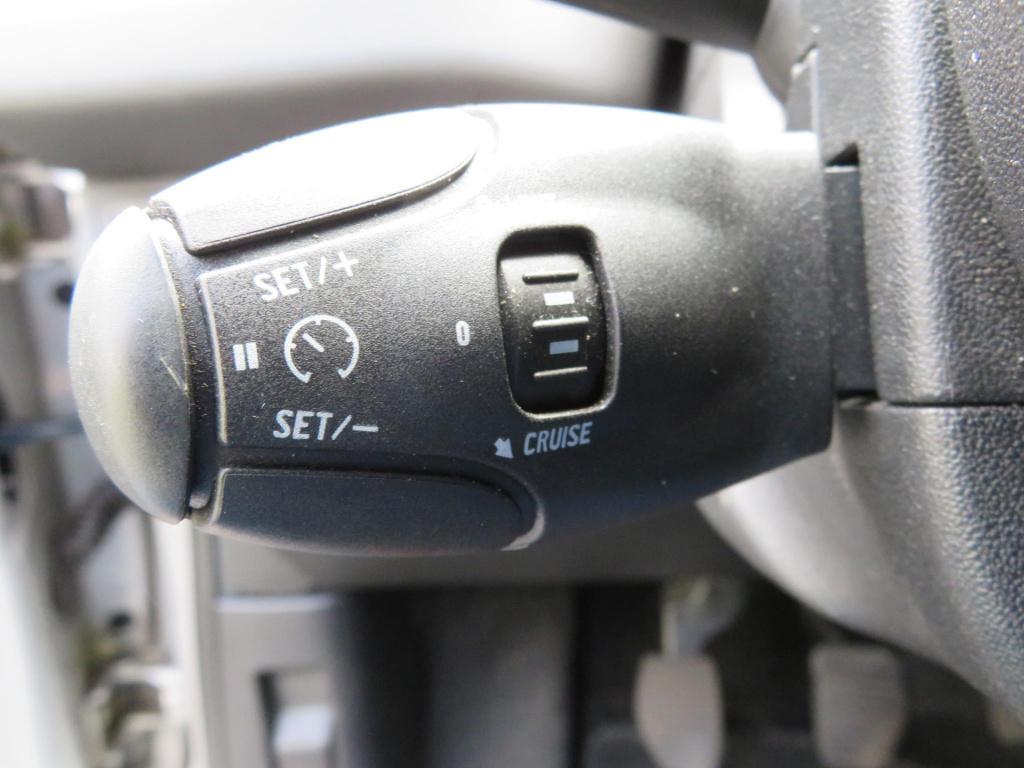 Peugeot 208 1.2 vti 82 style 5-drs airco/lmv/trekhaak