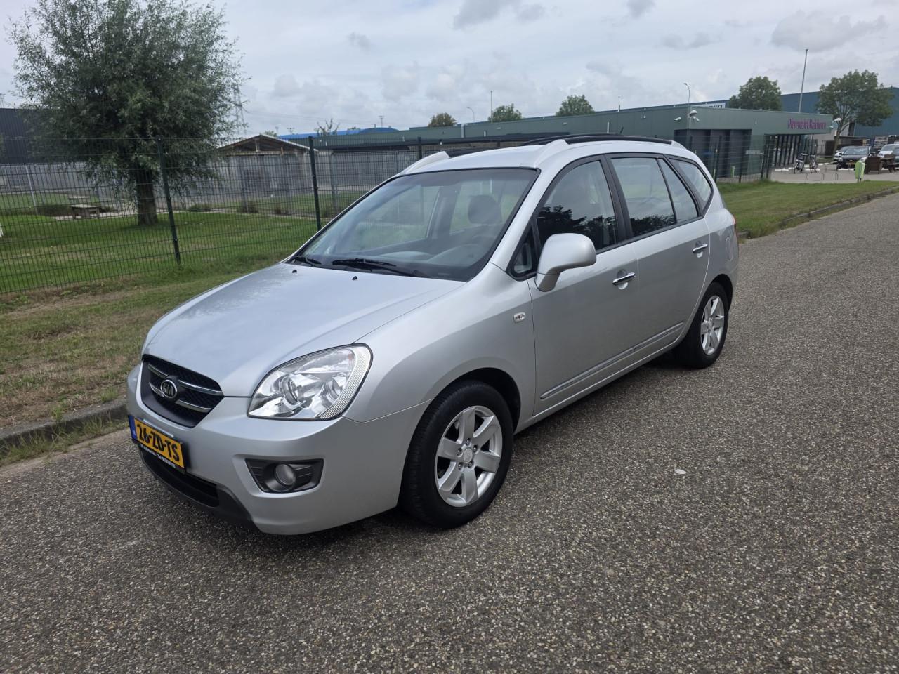Kia Carens 2.0 CVVT X-ecutive 7 Persoon's!