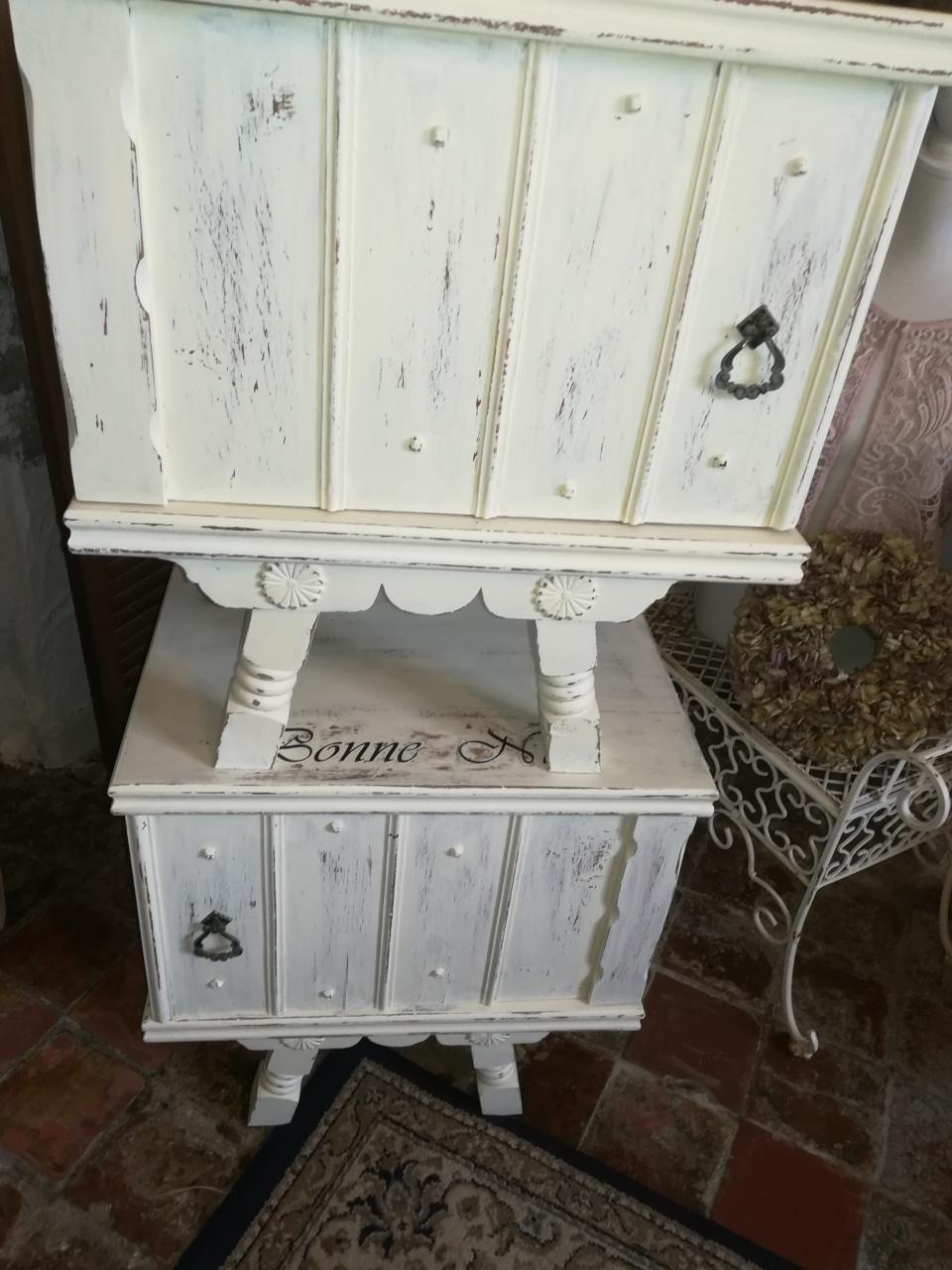 2 Brocante Nachtkastjes