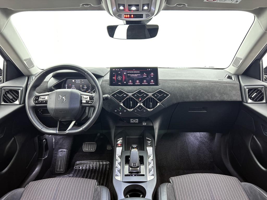 Ds Ds 3 130pk automaat performance line | rijklaar | 360 camera | keyless s