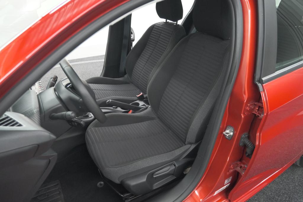 Peugeot 208 puretech 100 active | navigatie | cruise control | apple carpla