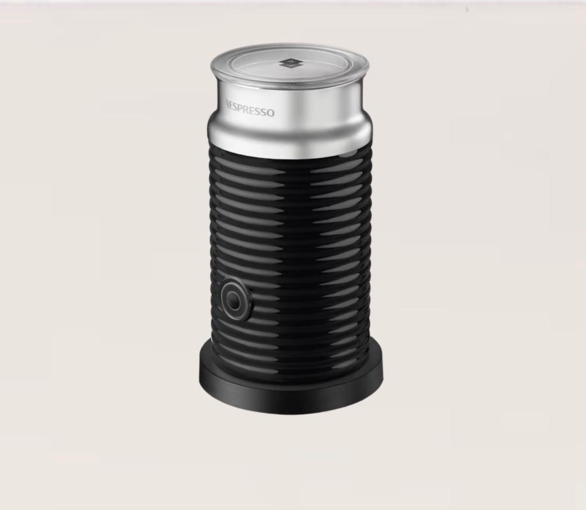 Nieuwe zwarte Nespresso Aeroccino 3 melkopschuimer