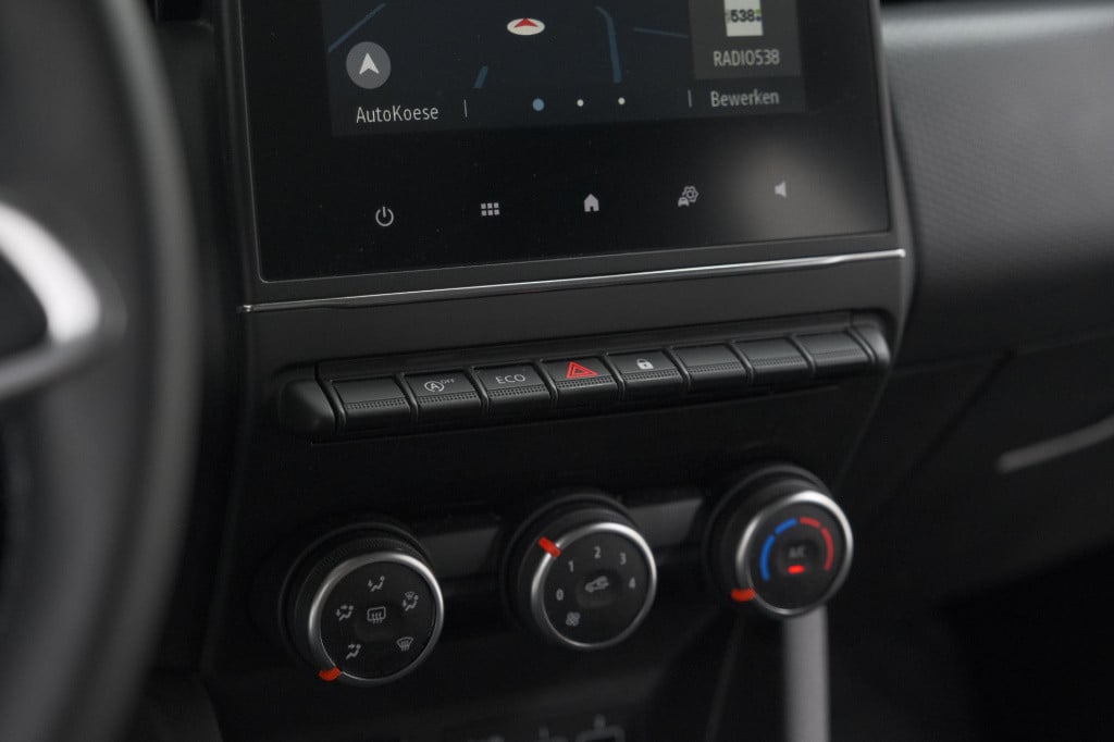 Renault Clio tce 90 equilibre | parkeersensoren | apple carplay | navigatie