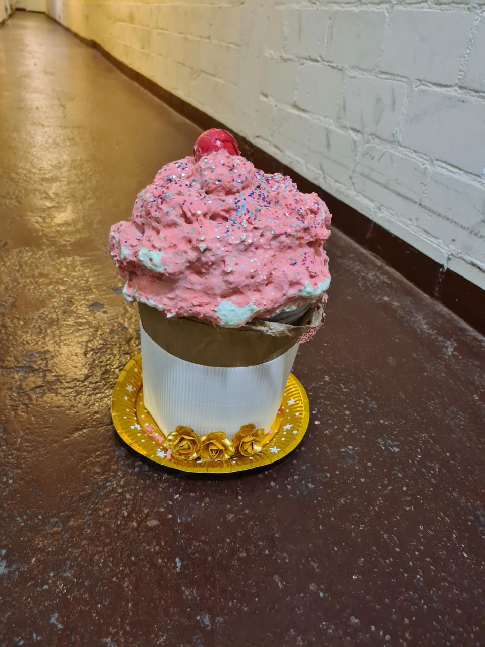 Surprise sinterklaas cupcake