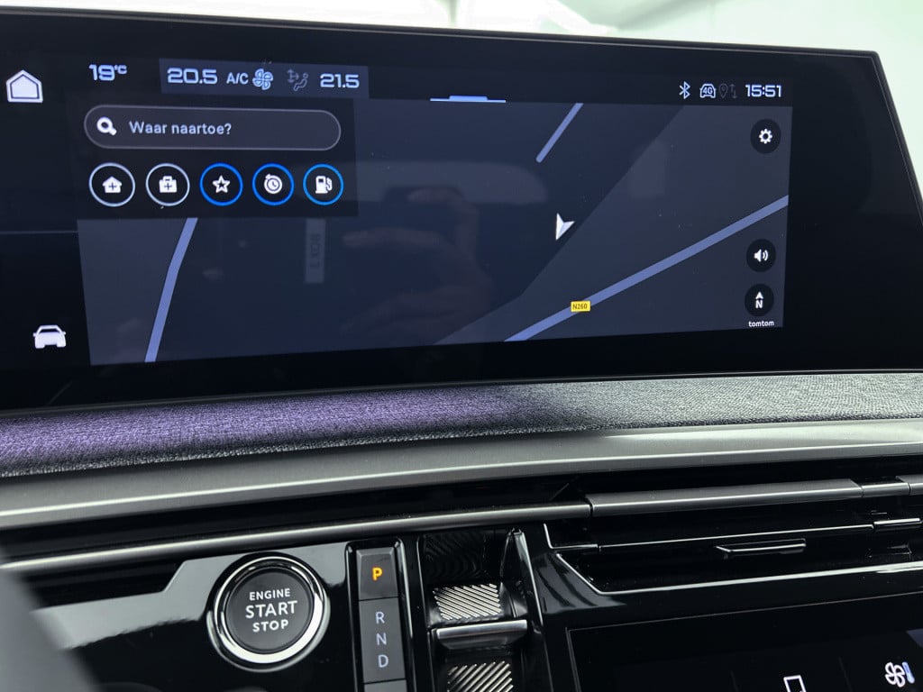 Peugeot 5008 hybrid 145pk automaat allure