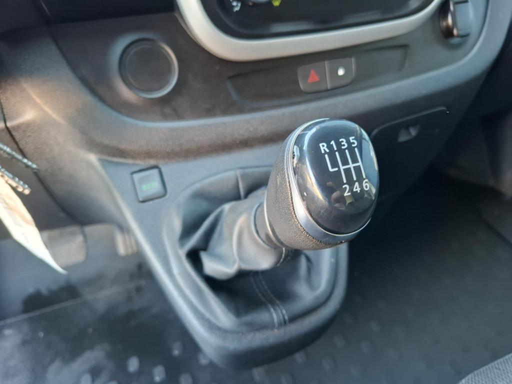 Renault Trafic 1.6 dci 95 t29 l1h1 comfort airco / cruise controle / navi /