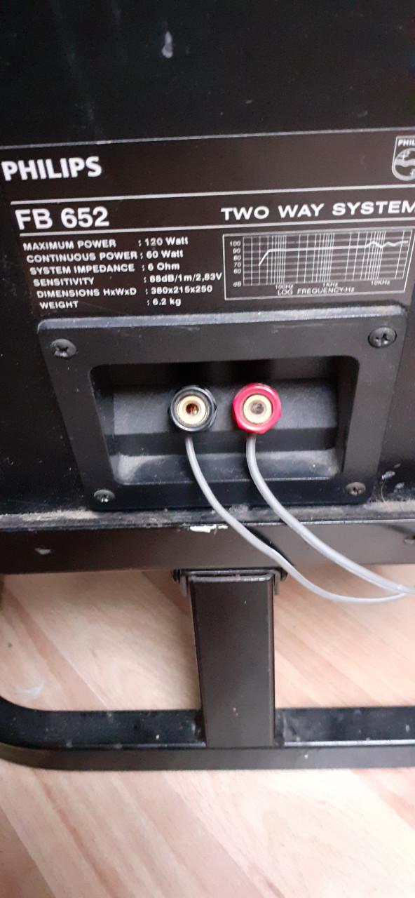 Stereo set philips versterker- boxen-stands- 5 cd wisselaar a-bediening