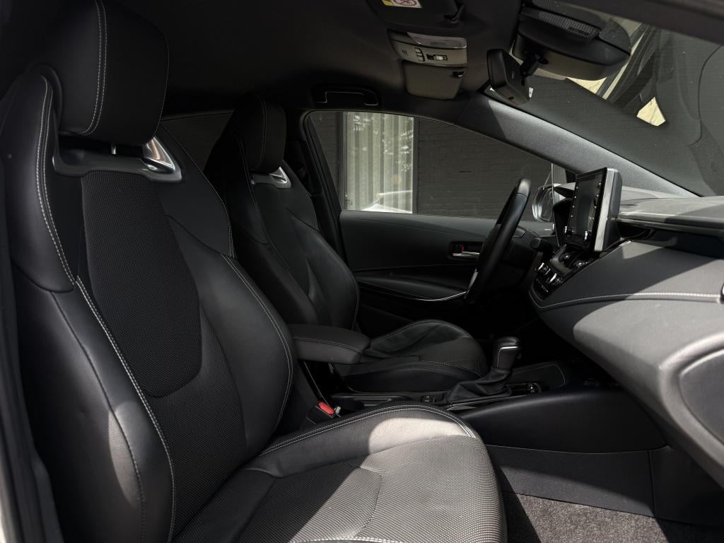Toyota Corolla 1.8 hybrid gr-sport