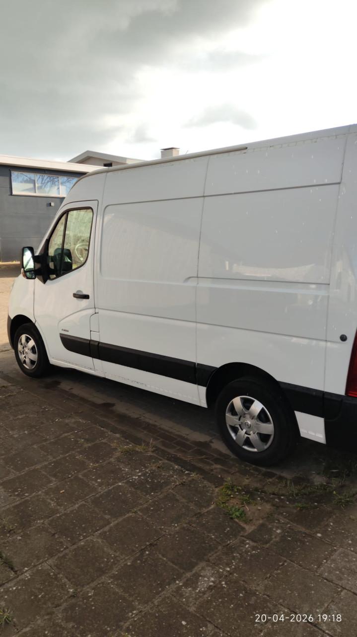 Opel Movano