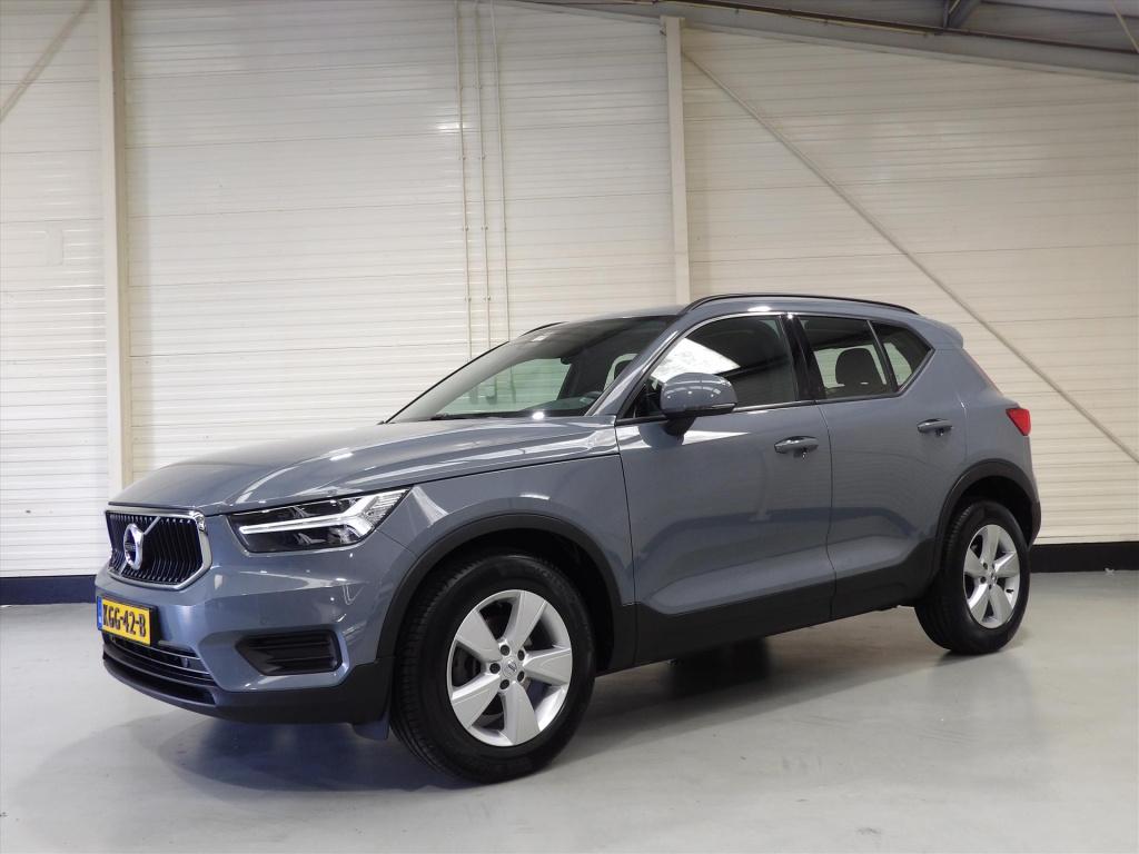 Volvo XC40 t3 163pk geartronic momentum core