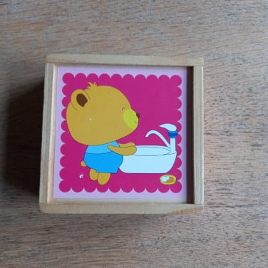 3 blokpuzzels met ieder 6 verschillende afbeeldingen