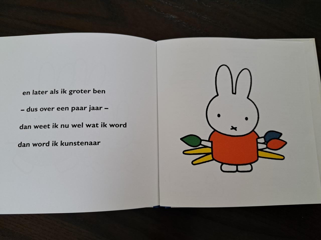 Kinderboek Nijntje in het museum