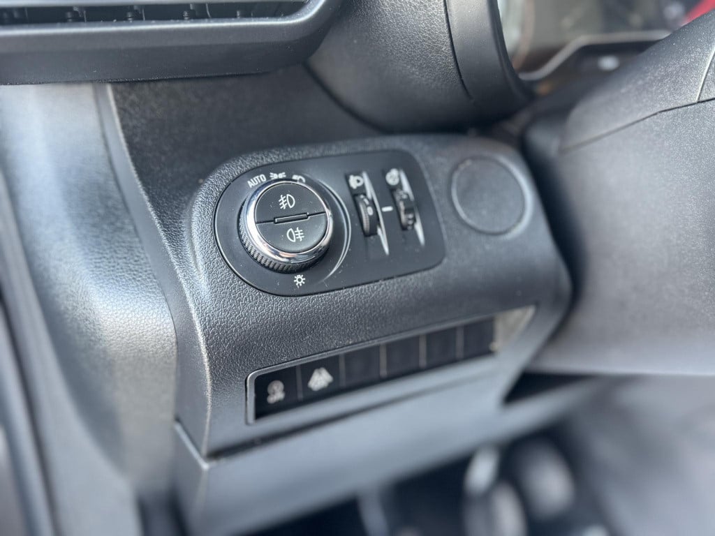 Opel Combo 1.5d l1h1 innovation airco / cruise controle / navi / euro 6