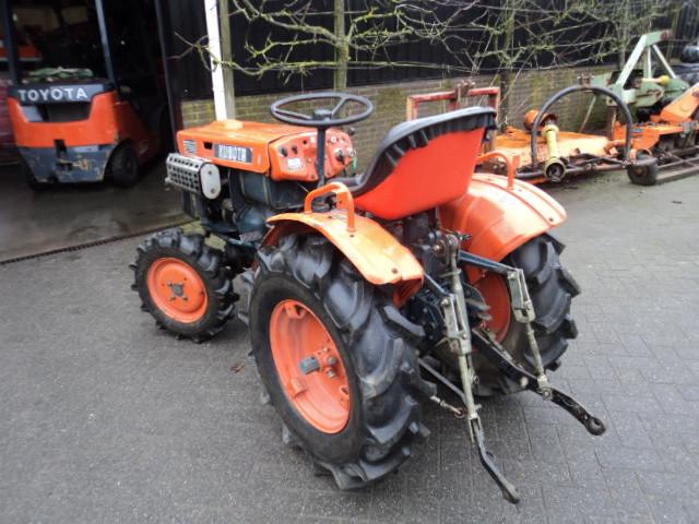 Kubota compact trekker + ferrari diesel frees