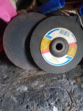 Slijpschijven voor groote slijptol7