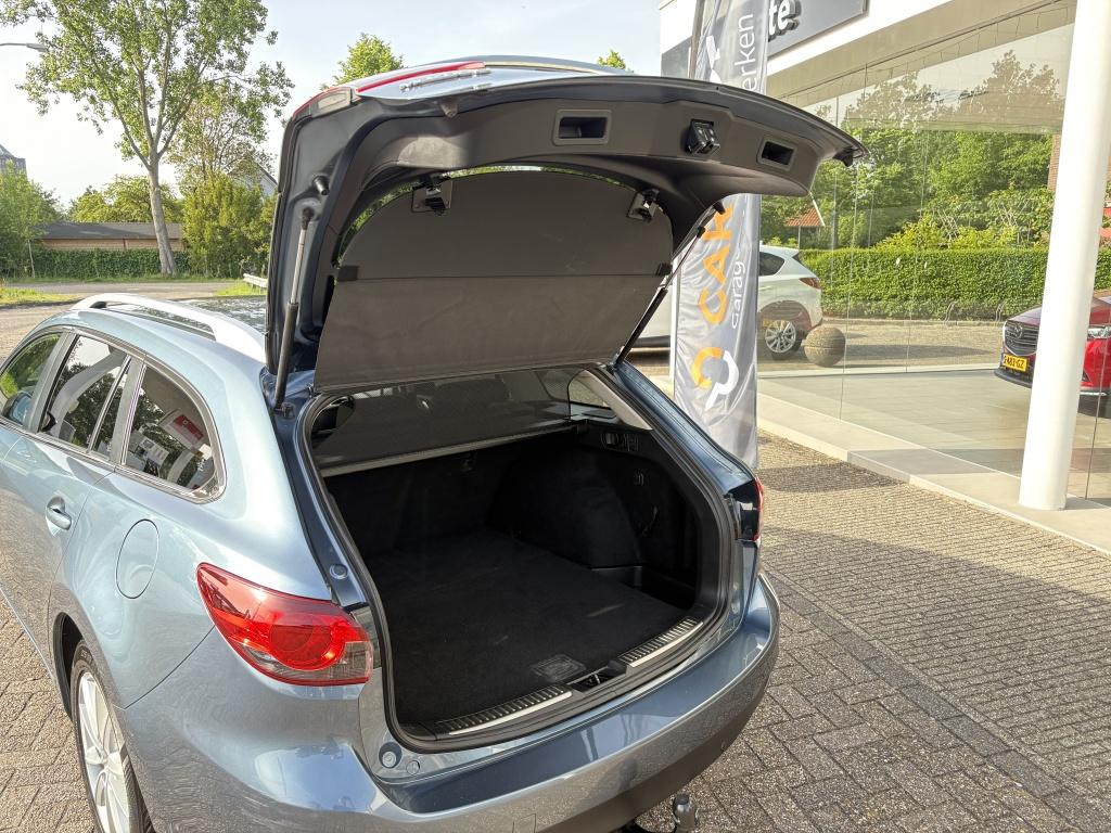 Mazda 6 sportbreak 2.0 hp gt-m trekhaak leren bekleding