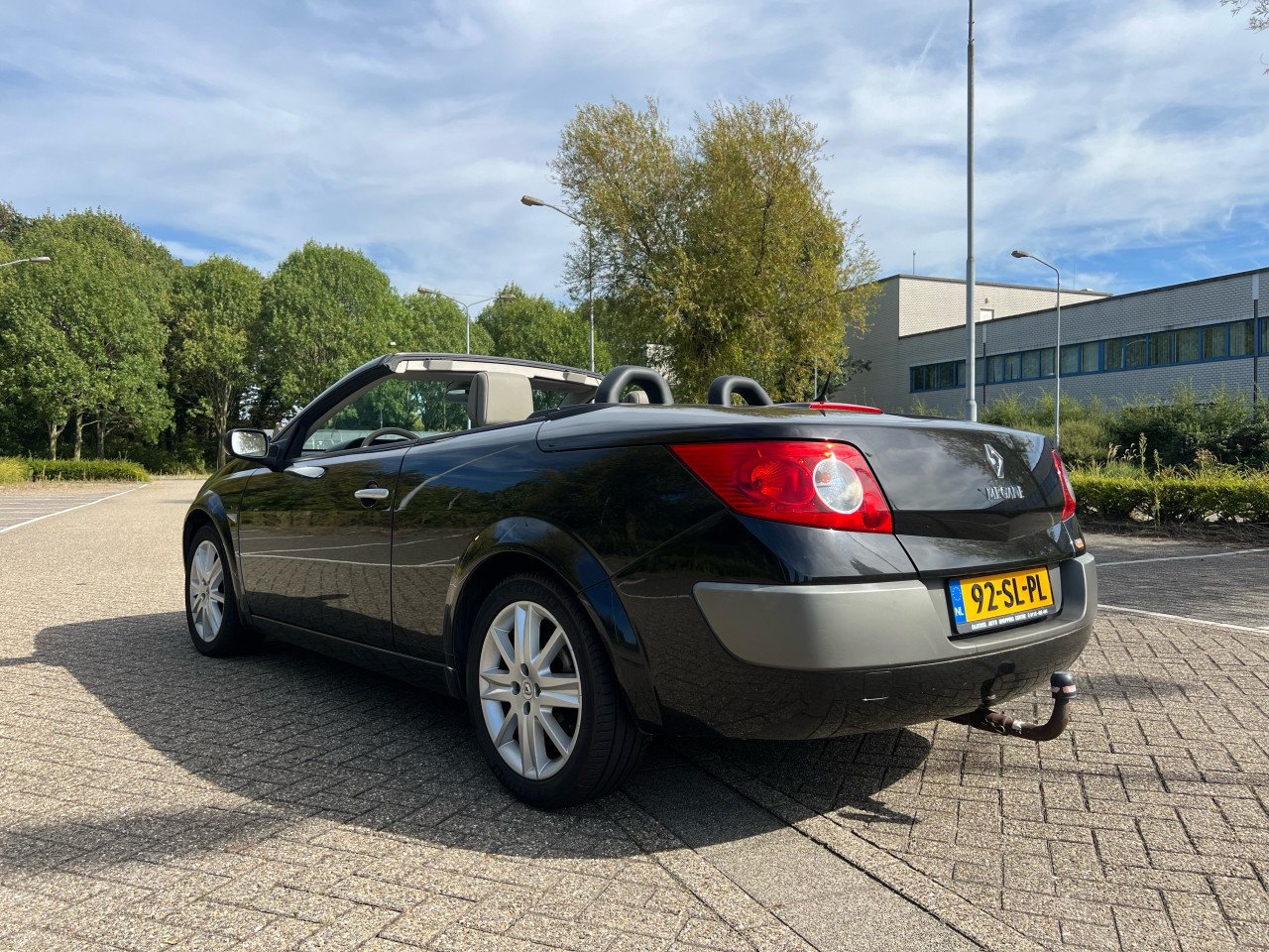 Renault Megane Cabrio 2.0 |Apk | Nap|Airco | Cruise | Lage KM | Vol Optie’s