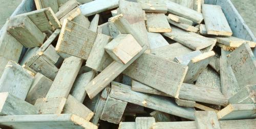 Gezaagd fruitkisten haardhout/aanmaakhout