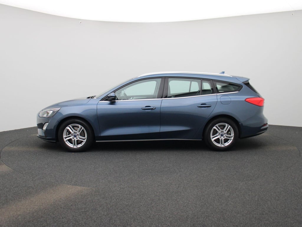 Ford Focus wagon 1.0 ecoboost hybrid trend edition business | lmv | camera 