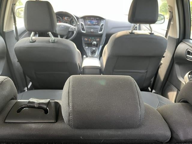 Ford Focus 1.0 titanium edition