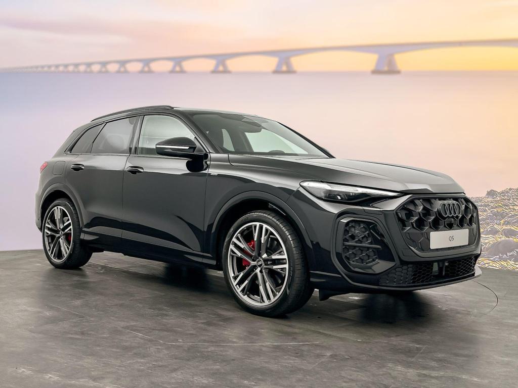 Audi Q5 s edition competition e-hybrid 270 kw / 367 pk suv