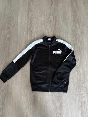Puma jasje maat 140.
