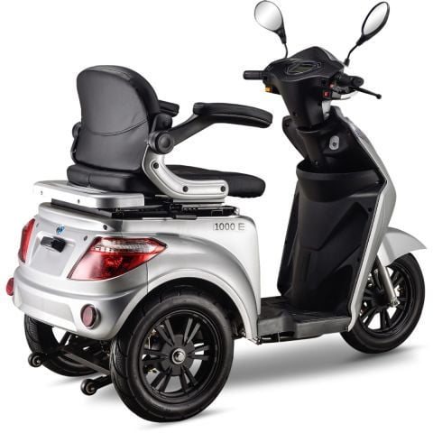 Iva E1000 scootmobiel. Nu met gratis koffer !!