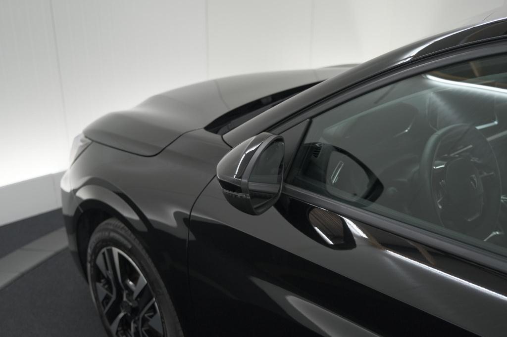 Peugeot 208 puretech 100 allure | apple carplay | parkeersensoren | climate