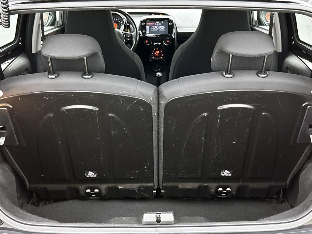 Peugeot 108 72pk roland garros top! | rijklaar | climate control | achterui