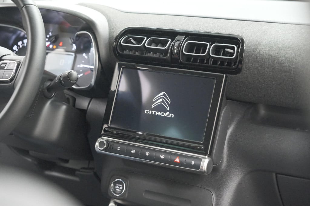 Citroen C3 Aircross puretech 130 eat6 shine | camera | navigatie | parkeers